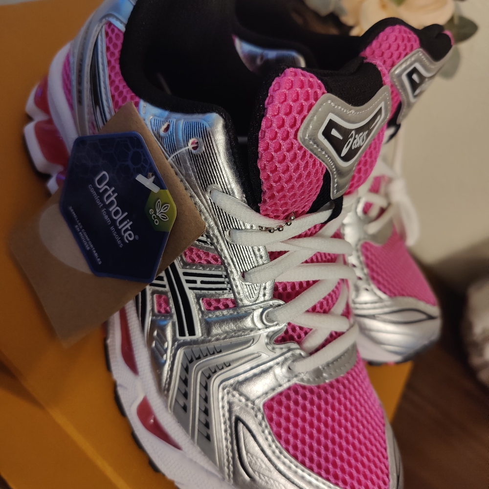ASICS GEL-KAYANO 14 Size EU40 Men's 7